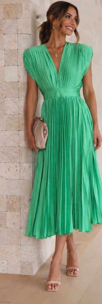 Marni| Timeless Pleated Midi Dress