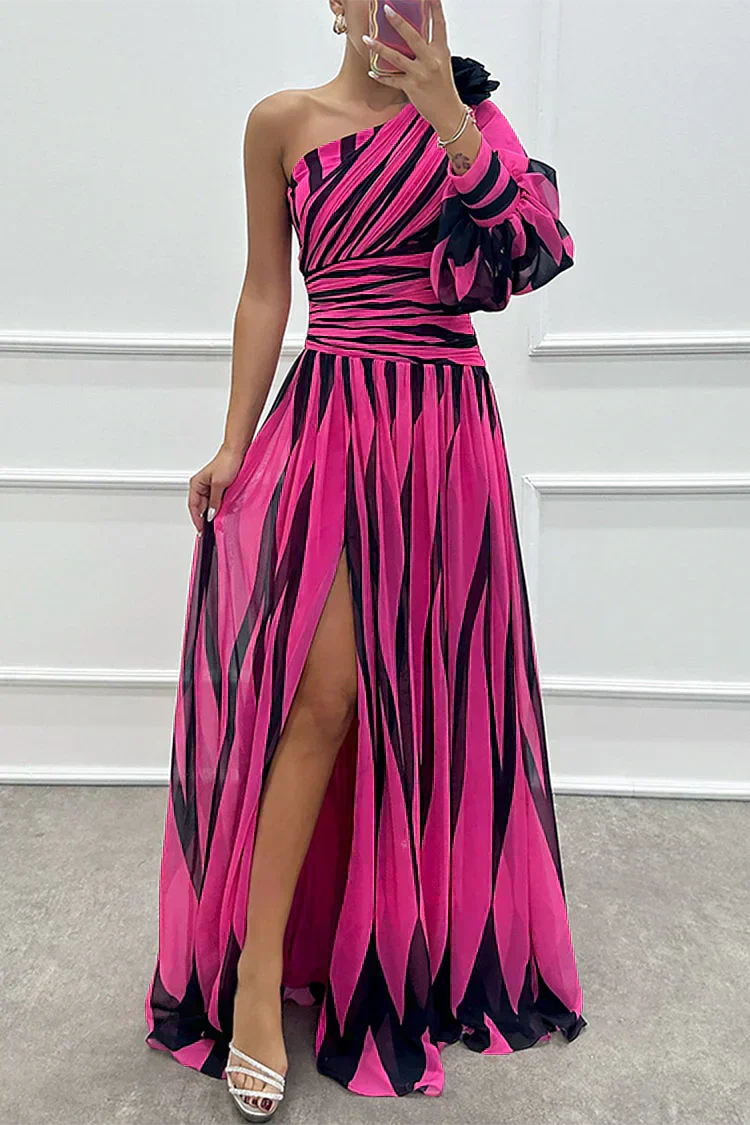 Shiloh |Elegant Striped Maxi Dress with One Shoulder