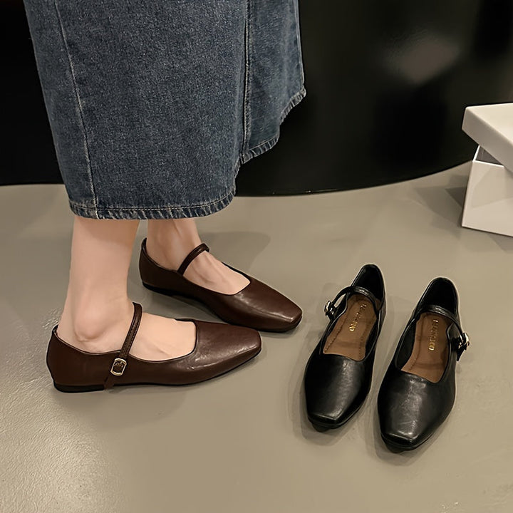 Vivienne | The Square-Toe Mary Jane Flat