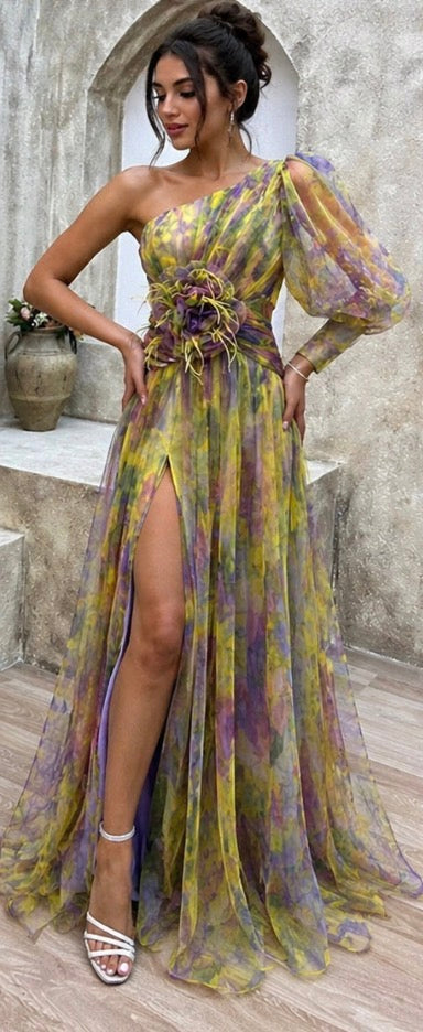 Zendaya | Enchanting Tulle Dress