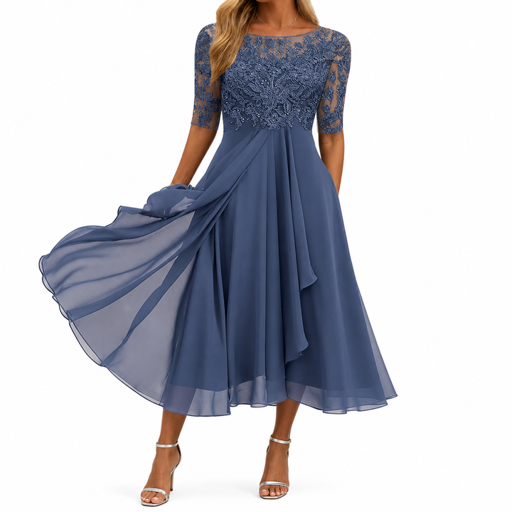 Zaria – The Flattering Lace Midi Dress