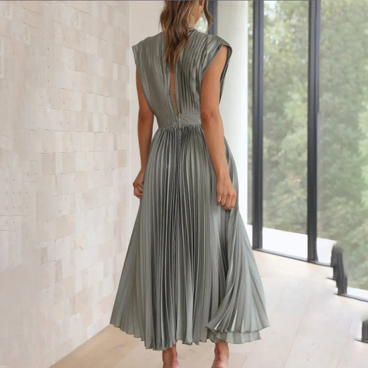 Marni| Timeless Pleated Midi Dress