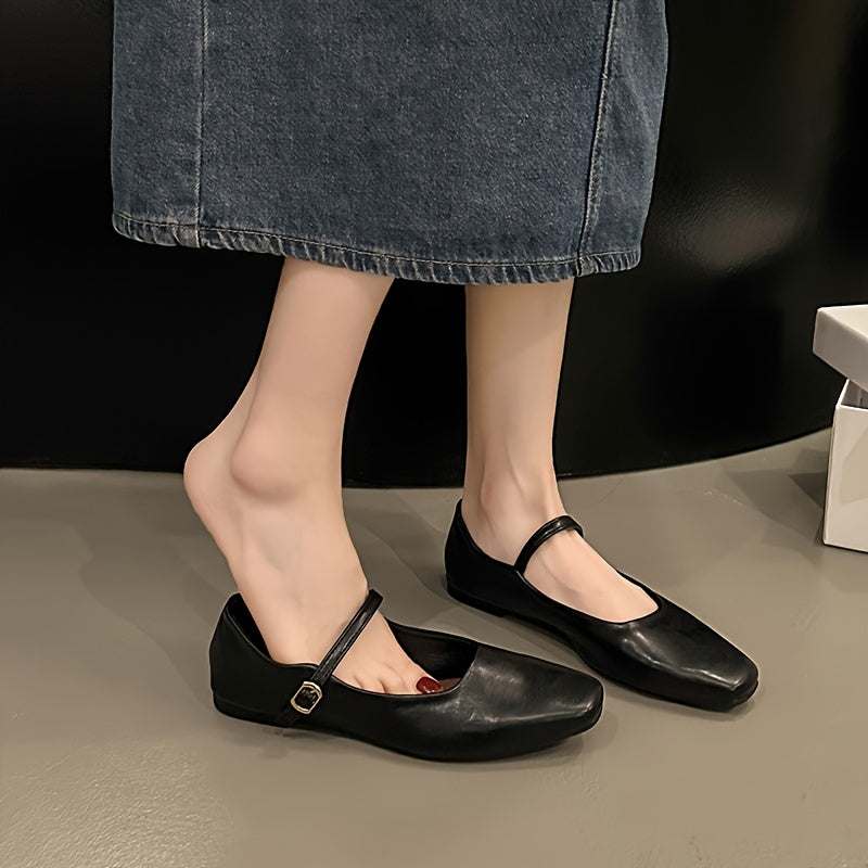 Vivienne | The Square-Toe Mary Jane Flat