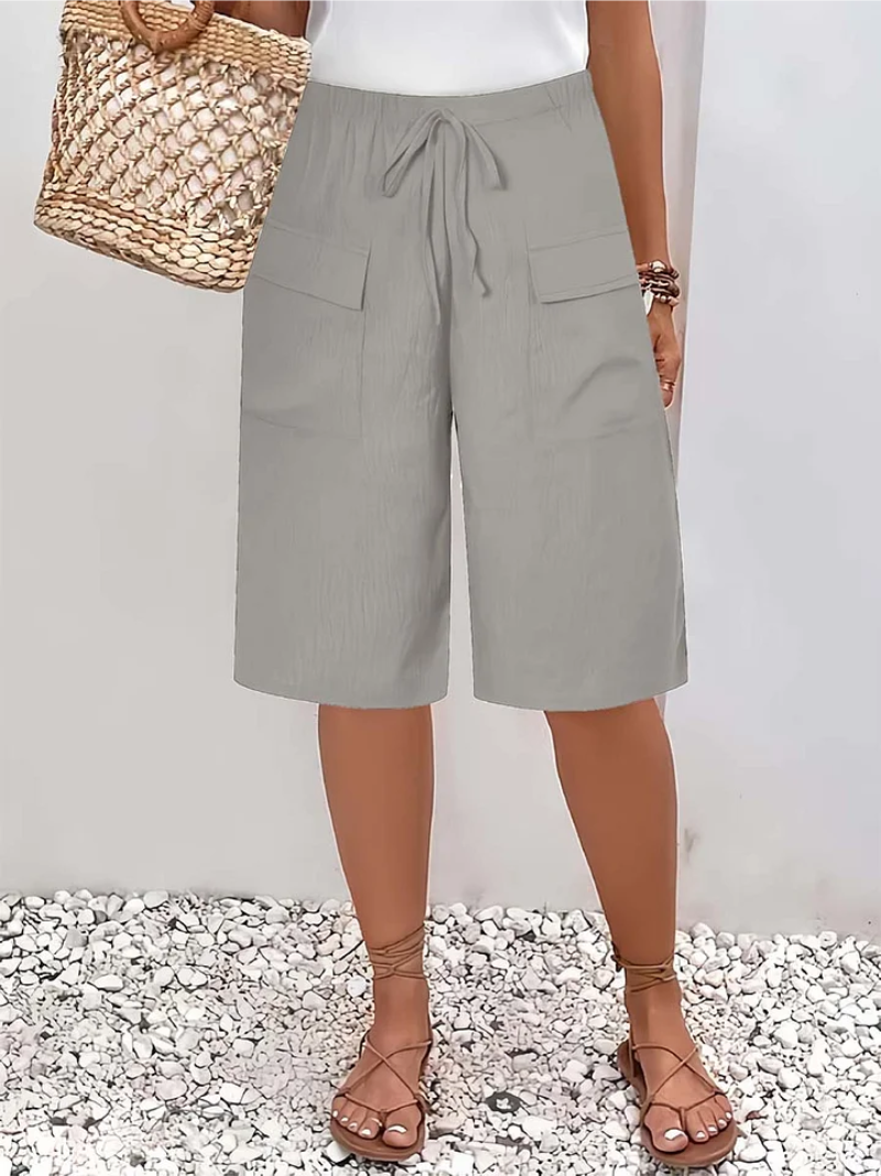 Linda – Shorts with Elastic Waistband